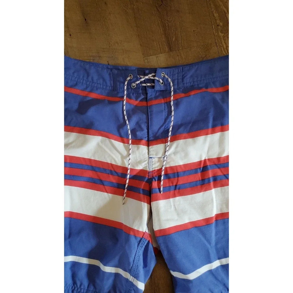 J. Crew Men's Size 32 Board Shorts Swim Trunks Blue Red Striped Mesh Lined